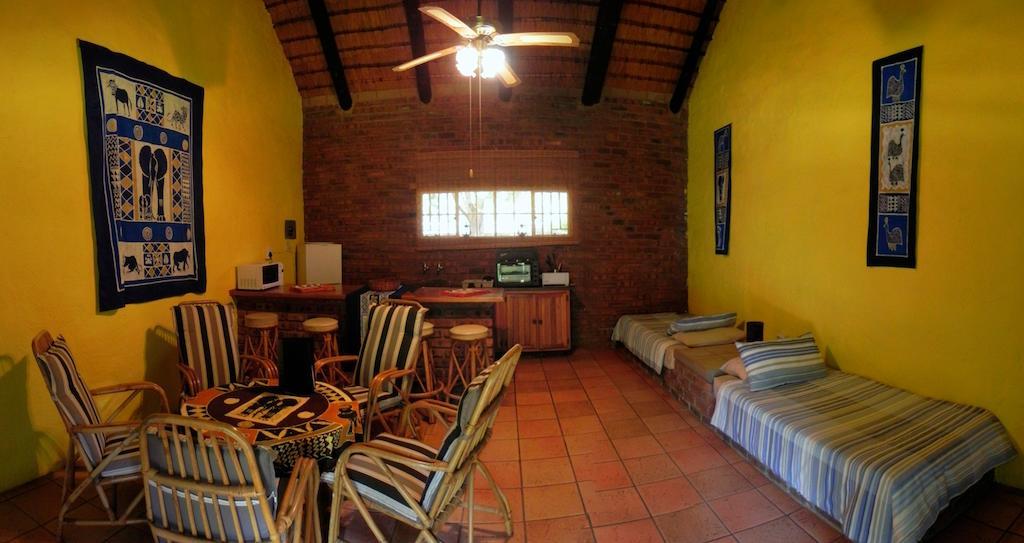 Kwambali Riverside Lodge Хейзивю Стая снимка