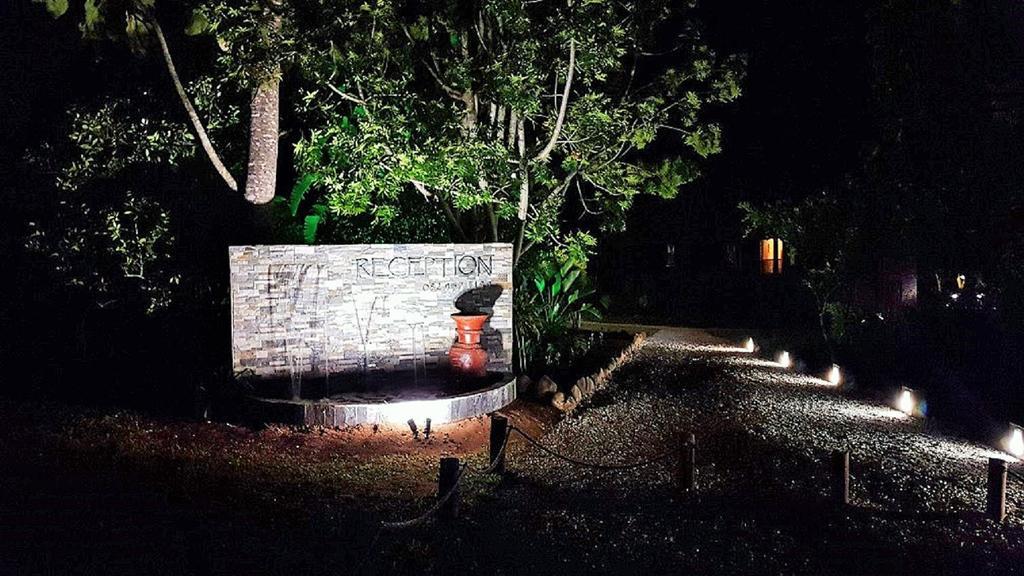 Kwambali Riverside Lodge Хейзивю Екстериор снимка