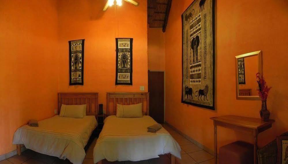 Kwambali Riverside Lodge Хейзивю Екстериор снимка
