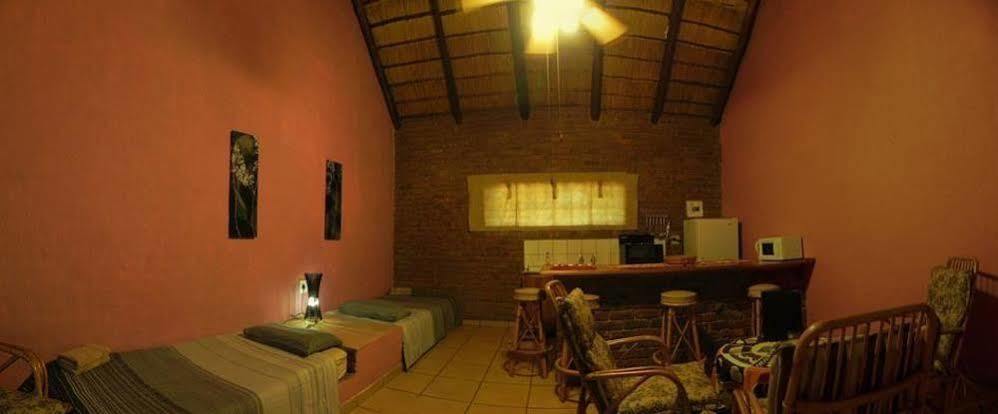 Kwambali Riverside Lodge Хейзивю Екстериор снимка