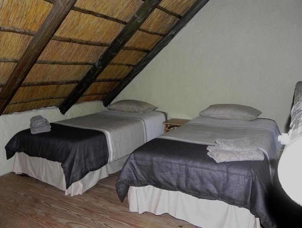 Kwambali Riverside Lodge Хейзивю Екстериор снимка